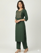 Women Emerald Green Kasida Embroidered Straight Kurta Set with Pant Size XL